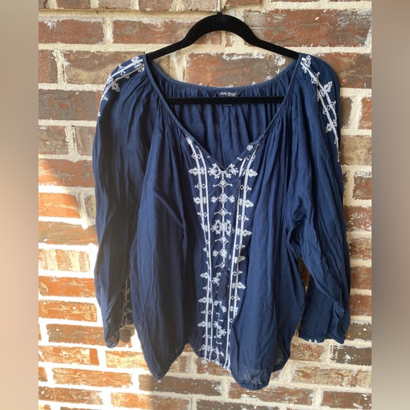Lucky Brand Tops - Lucky Brand Navy & White  Embroidered  Lightweight Peasant Top Size XL